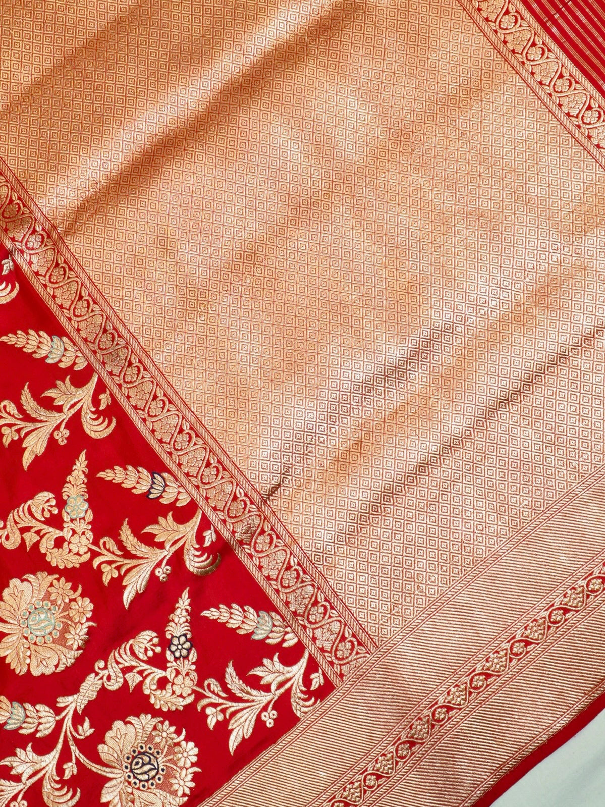 Red 100% Pure Katan Handwoven Silk Saree with Zari Work