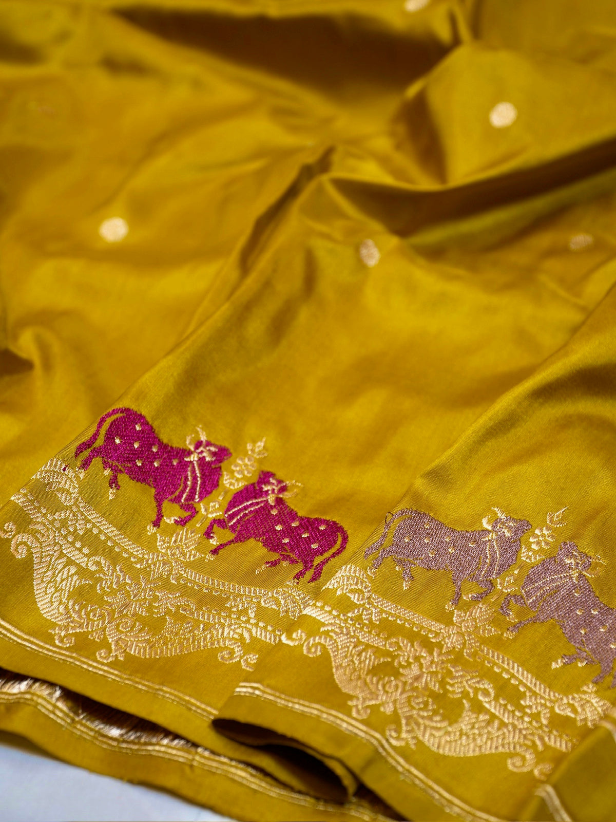 Golden Mustard Yellow 100% Pure Katan Handwoven Silk Saree with Zari Work