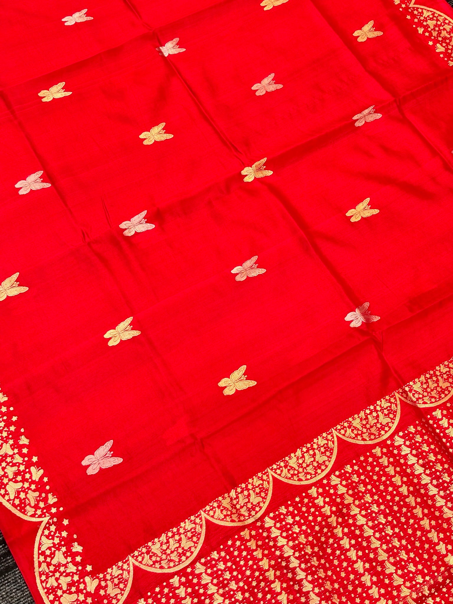 Red Premium Banarasi Soft Silk Saree – 100% Handwoven | Elegant & Timeless Design
