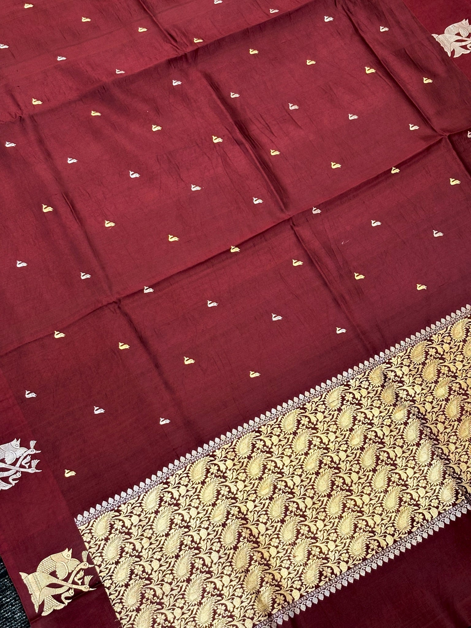 Wine Premium Banarasi Soft Silk Saree – 100% Handwoven | Elegant & Timeless Design