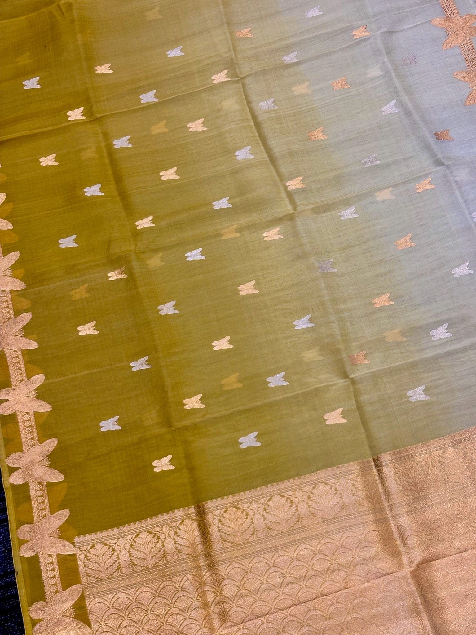 Musterd  Premium Banarasi Kora Organza Silk Saree – 100% Handwoven | Elegant & Timeless Design