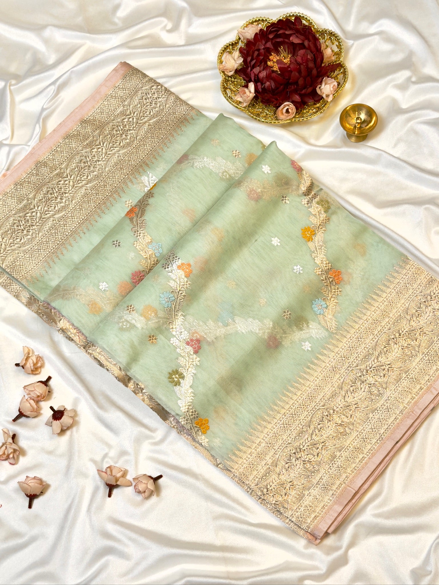 Sea Green Pure Kora Silk Kaduwa Border Banarasi handwoven Saree