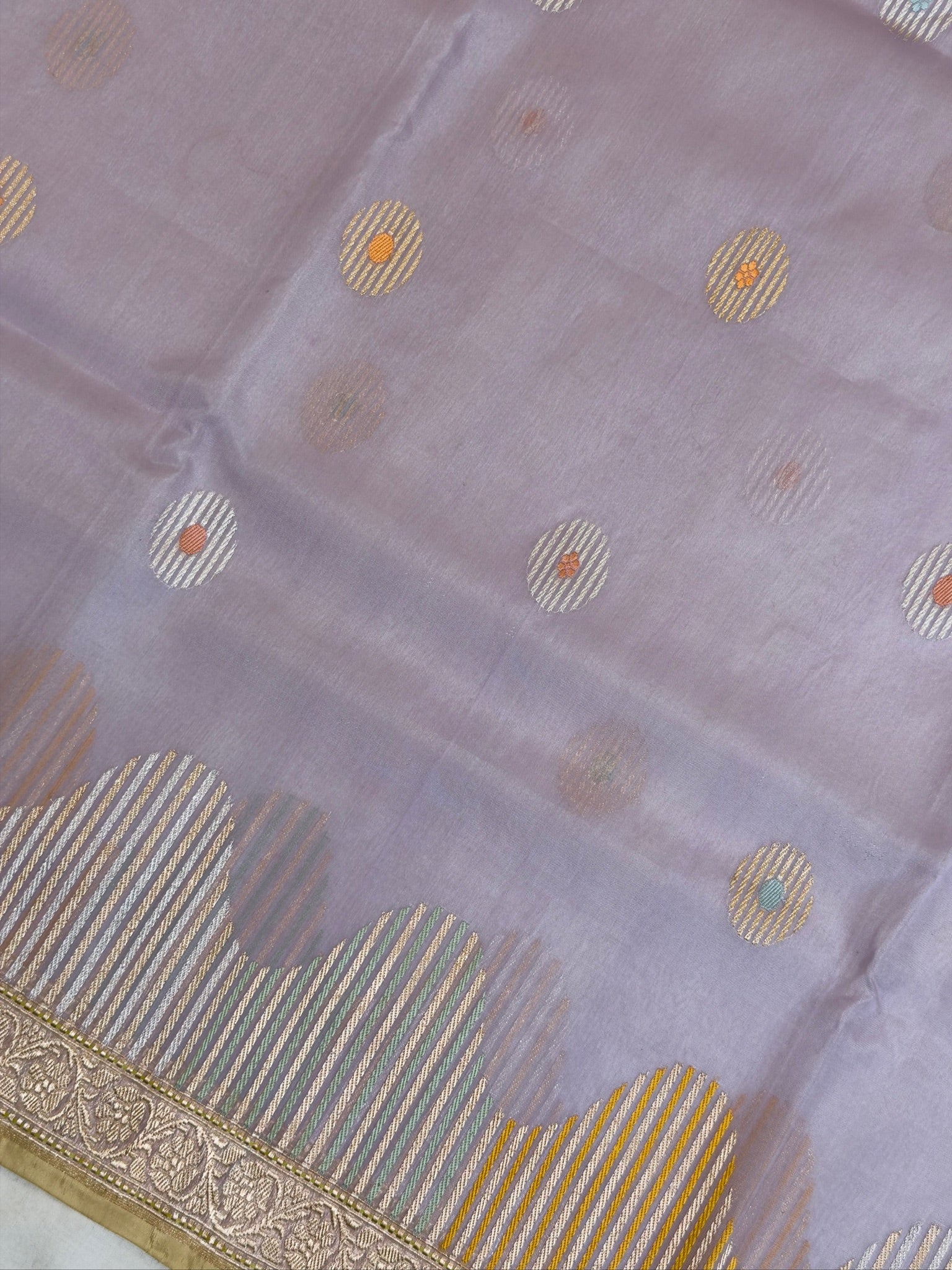 Light Lavender Pure Kora Silk Kadiyal Border Banarasi handwoven Saree