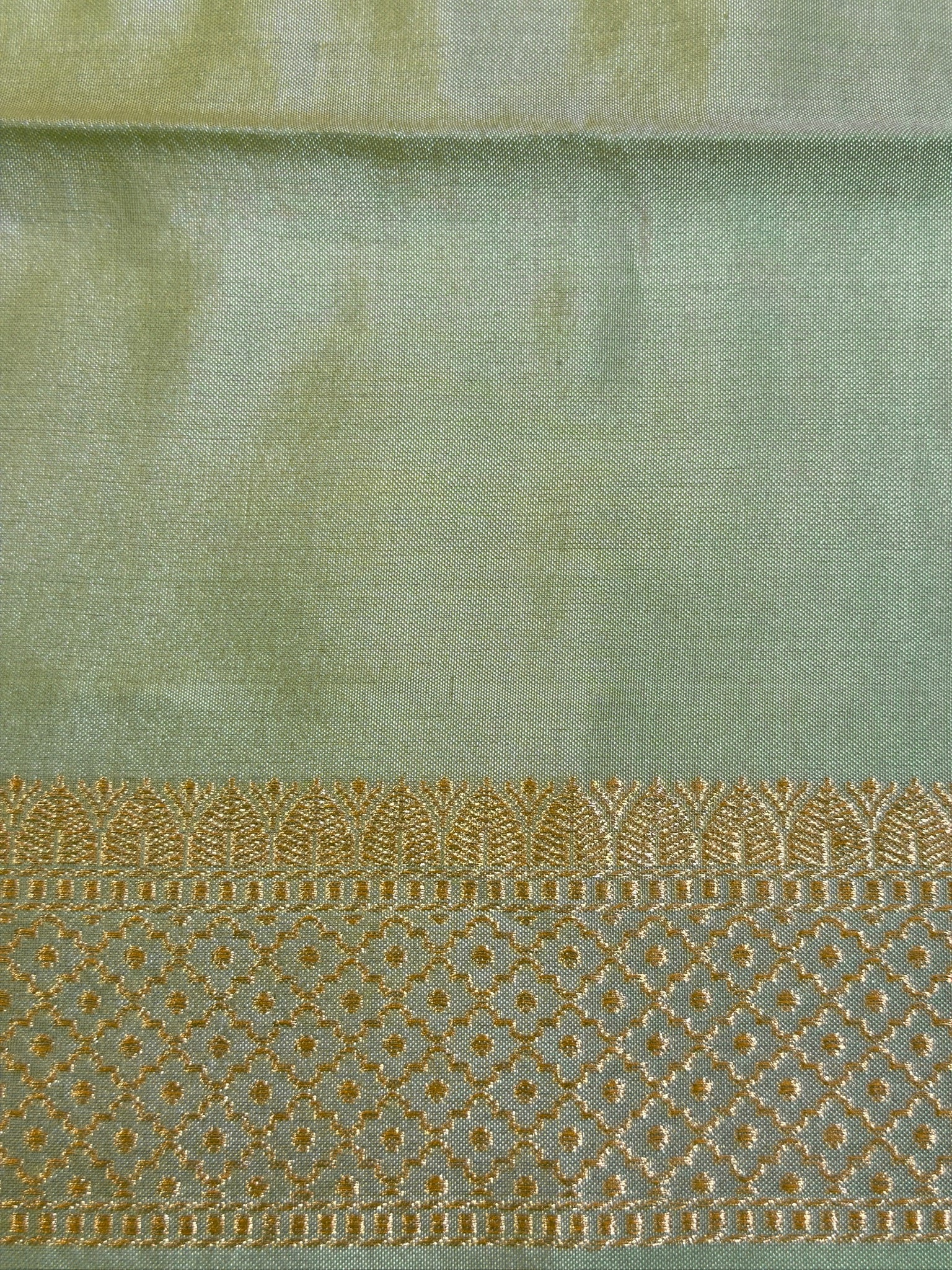 Dusty Rose Pink Pure Tissue Silk Kadiyal Border Banarasi handwoven Saree