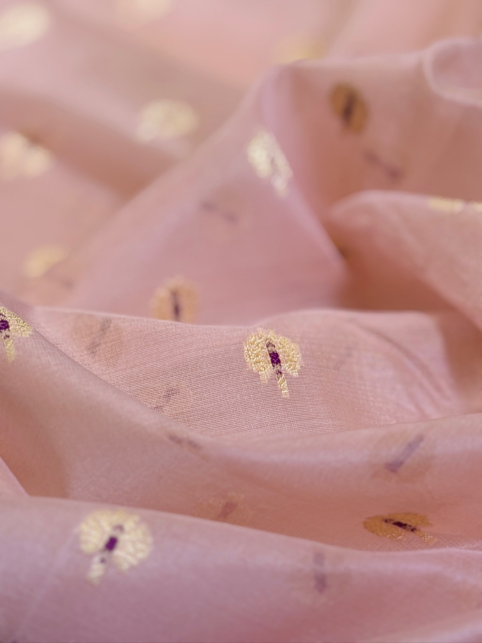 Baby Pink Pure Kora Silk Kadiyal Border Banarasi handwoven Saree