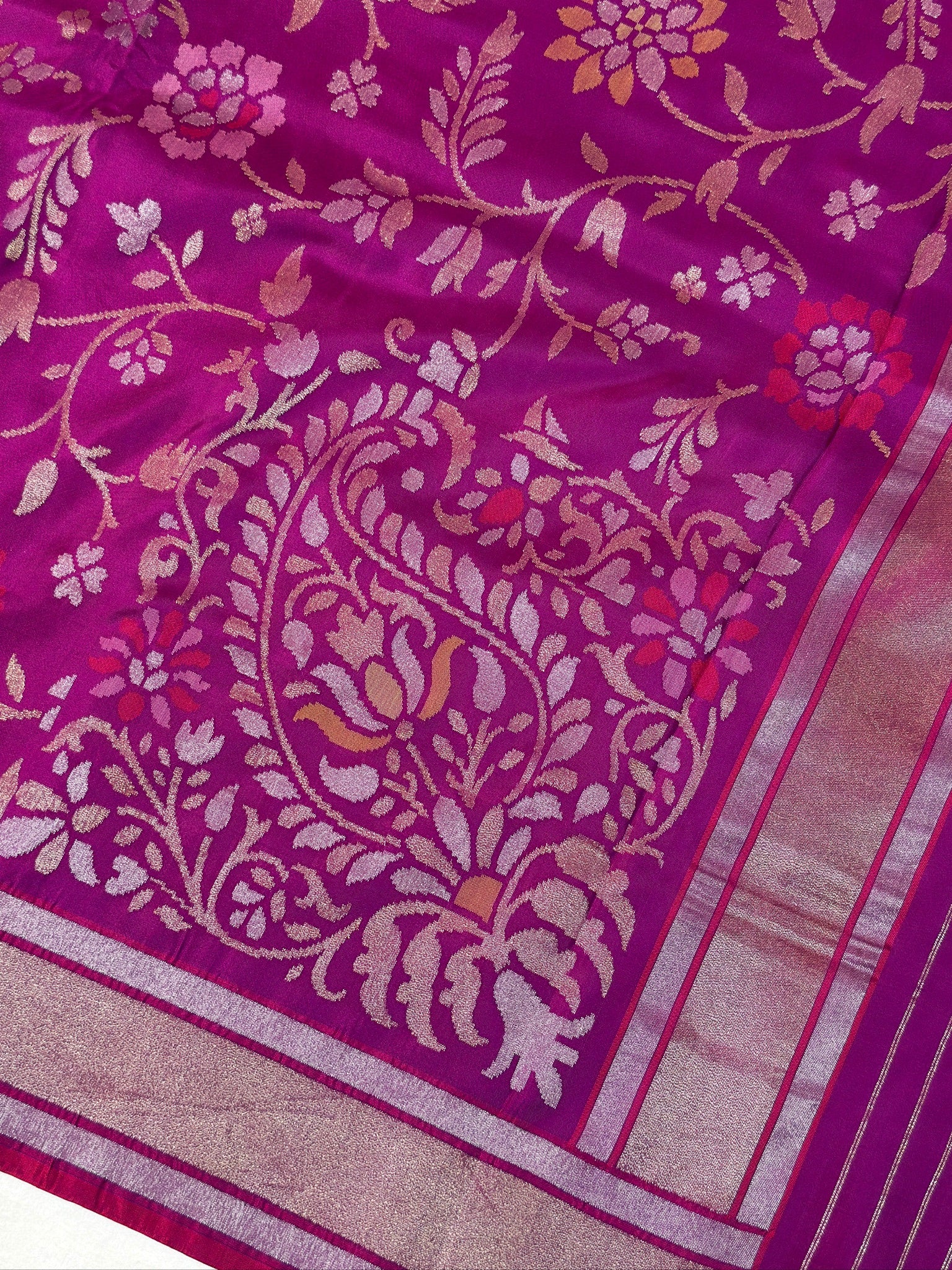 Purple Pure Real Zari Ektara Jamdani Saree with Floral Weaving
