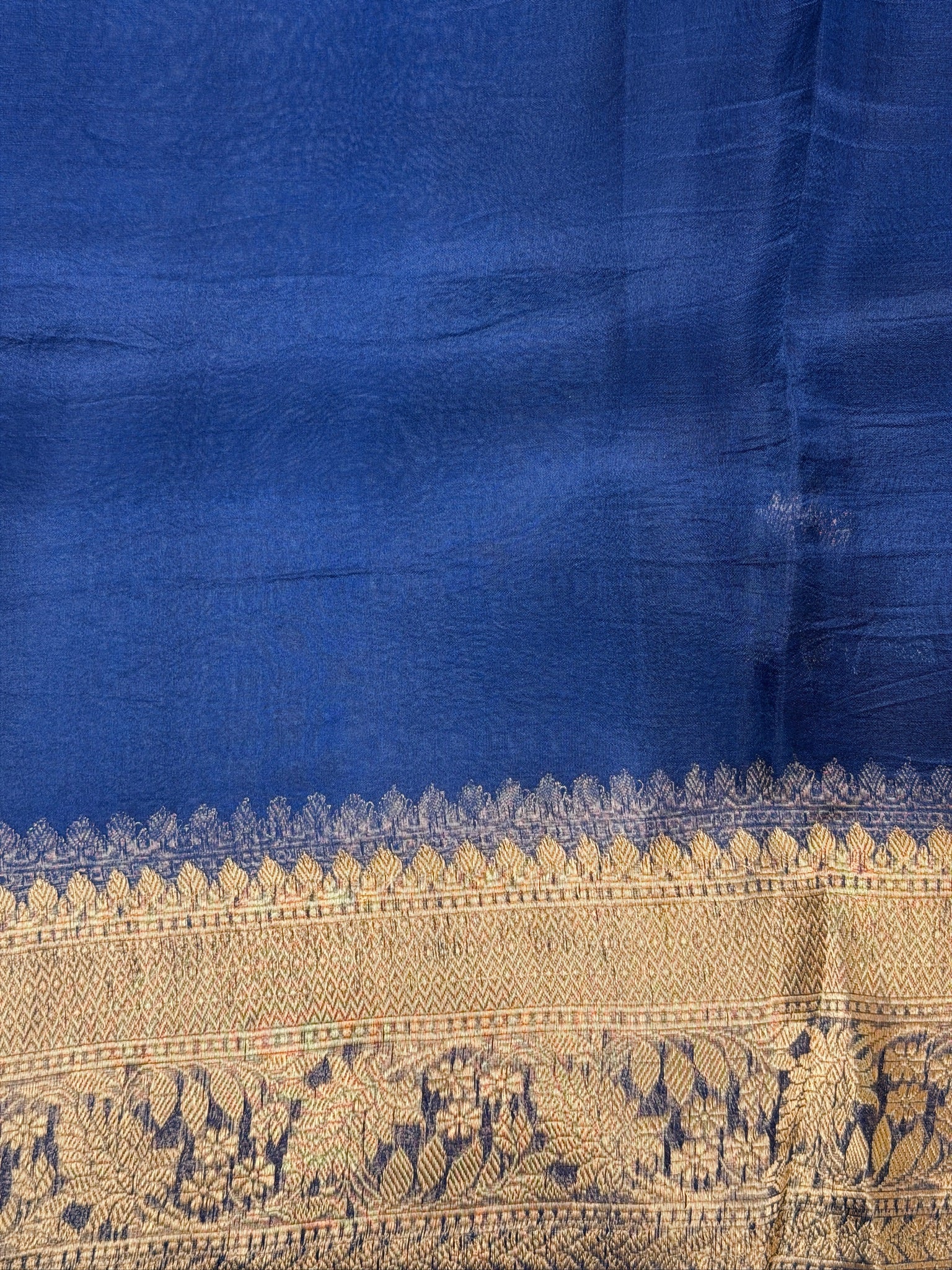 Blue Handwoven Kora Silk Saree with Hand-Brush Dyeing & Zari Border