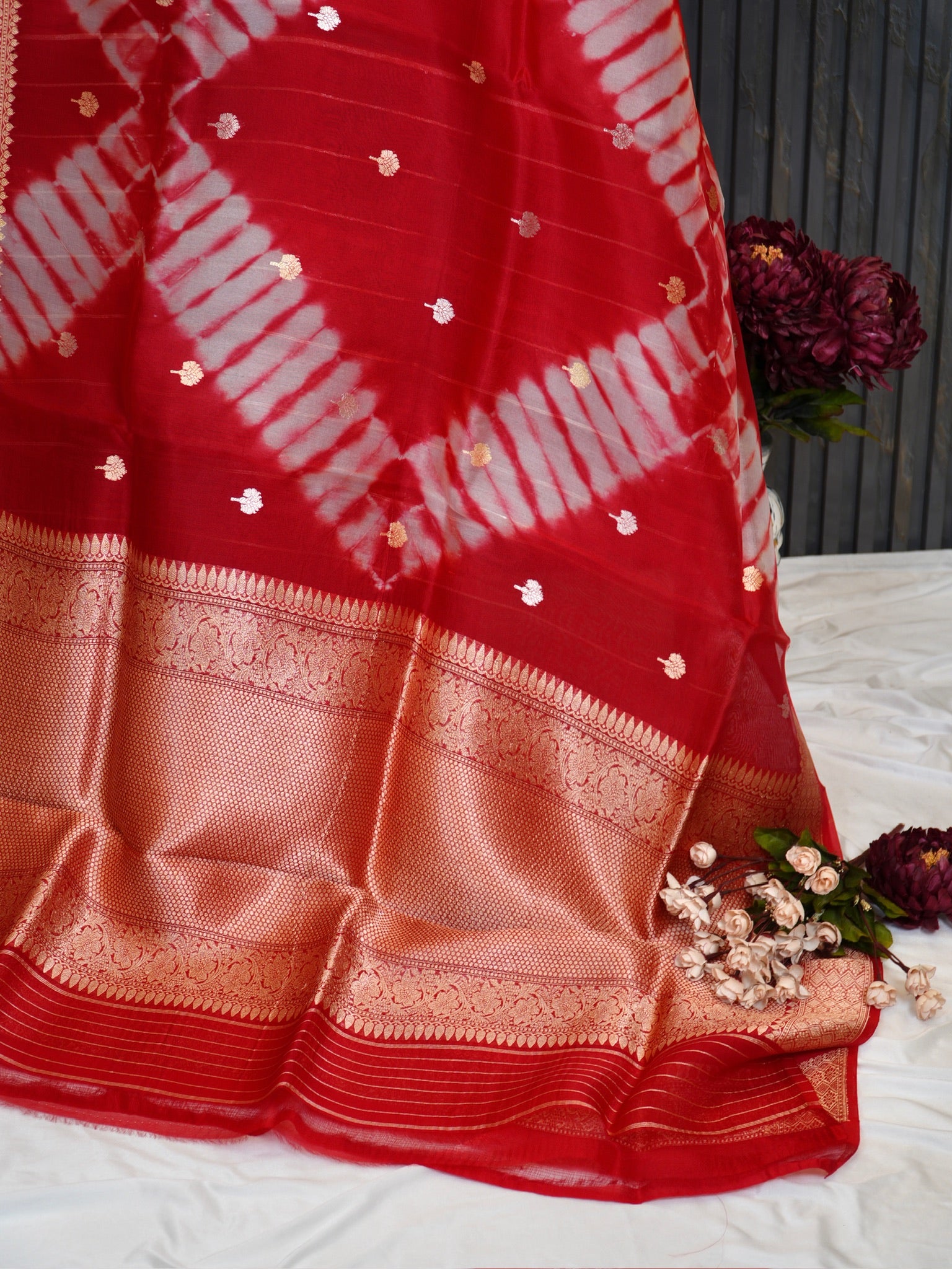 Red Handwoven Kora Silk Saree with Hand-Brush Dyeing & Zari Border