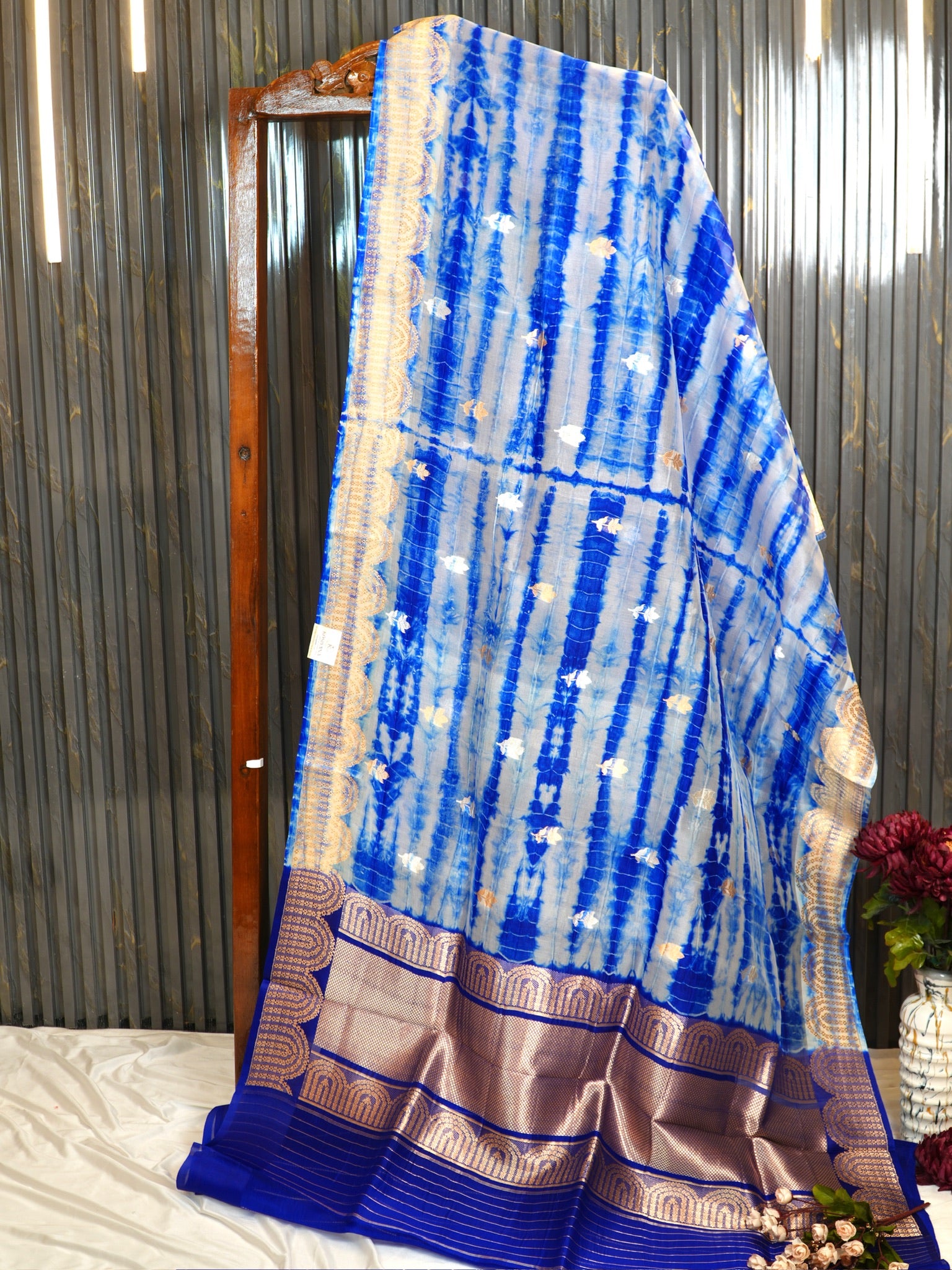 Royal Blue Handwoven Kora Silk Saree with Hand-Brush Dyeing & Zari Border