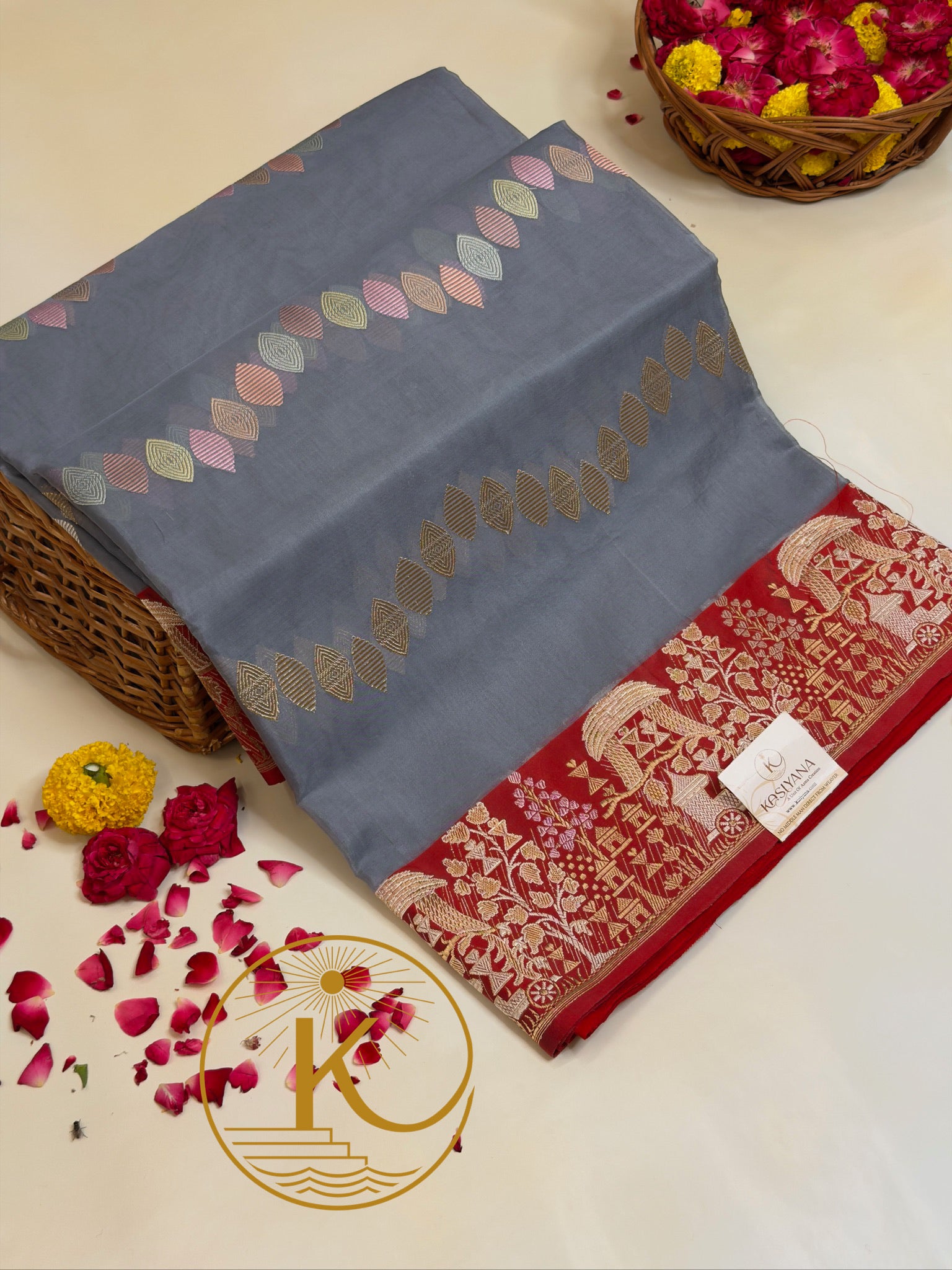 Ash Grey Premium Banarasi Kora Organza Silk Saree – 100% Handwoven | Elegant & Timeless Design