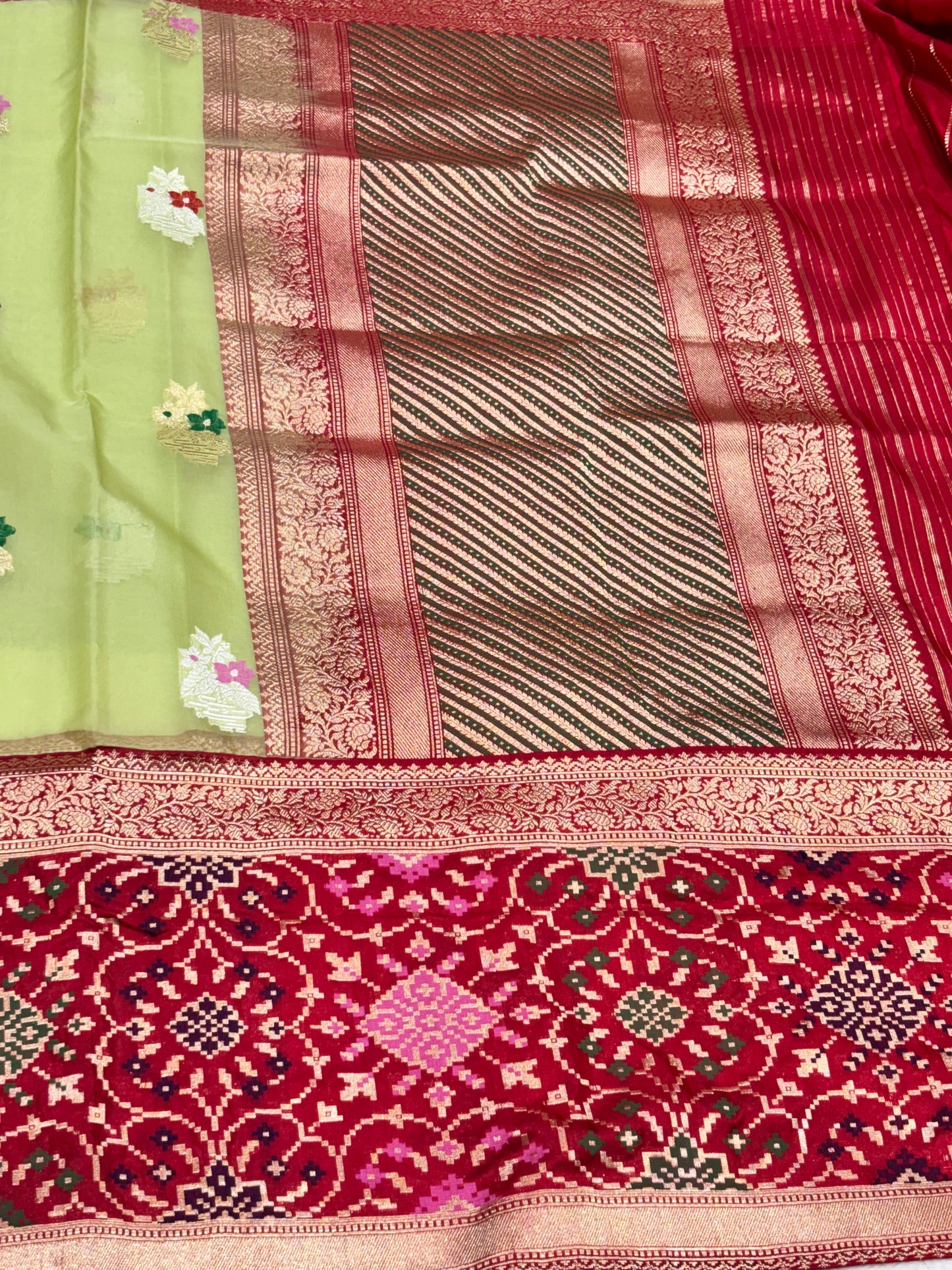 Fresh Pista Green Pure Kora Silk handwoven  Saree