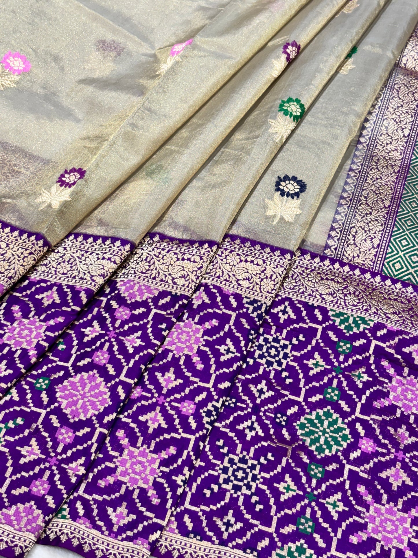 Sea Green Pure Tissue Silk Handwoven