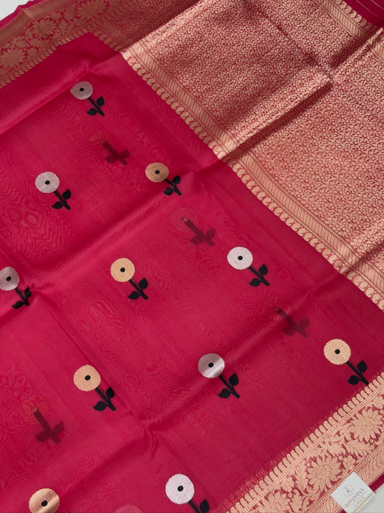 Apple Red Handwoven Kora Silk Saree