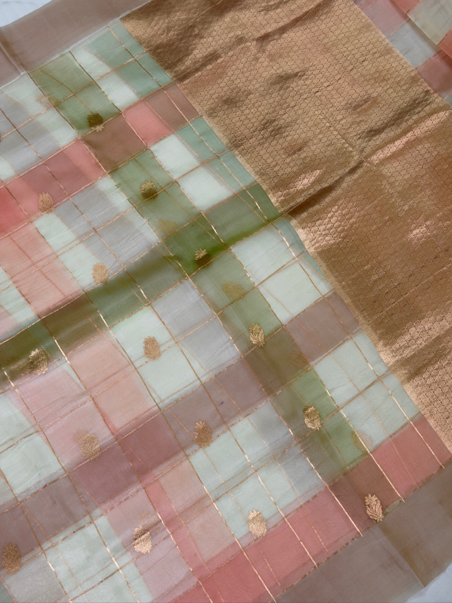 Ivory Handwoven Rangkaat Kora Silk Saree