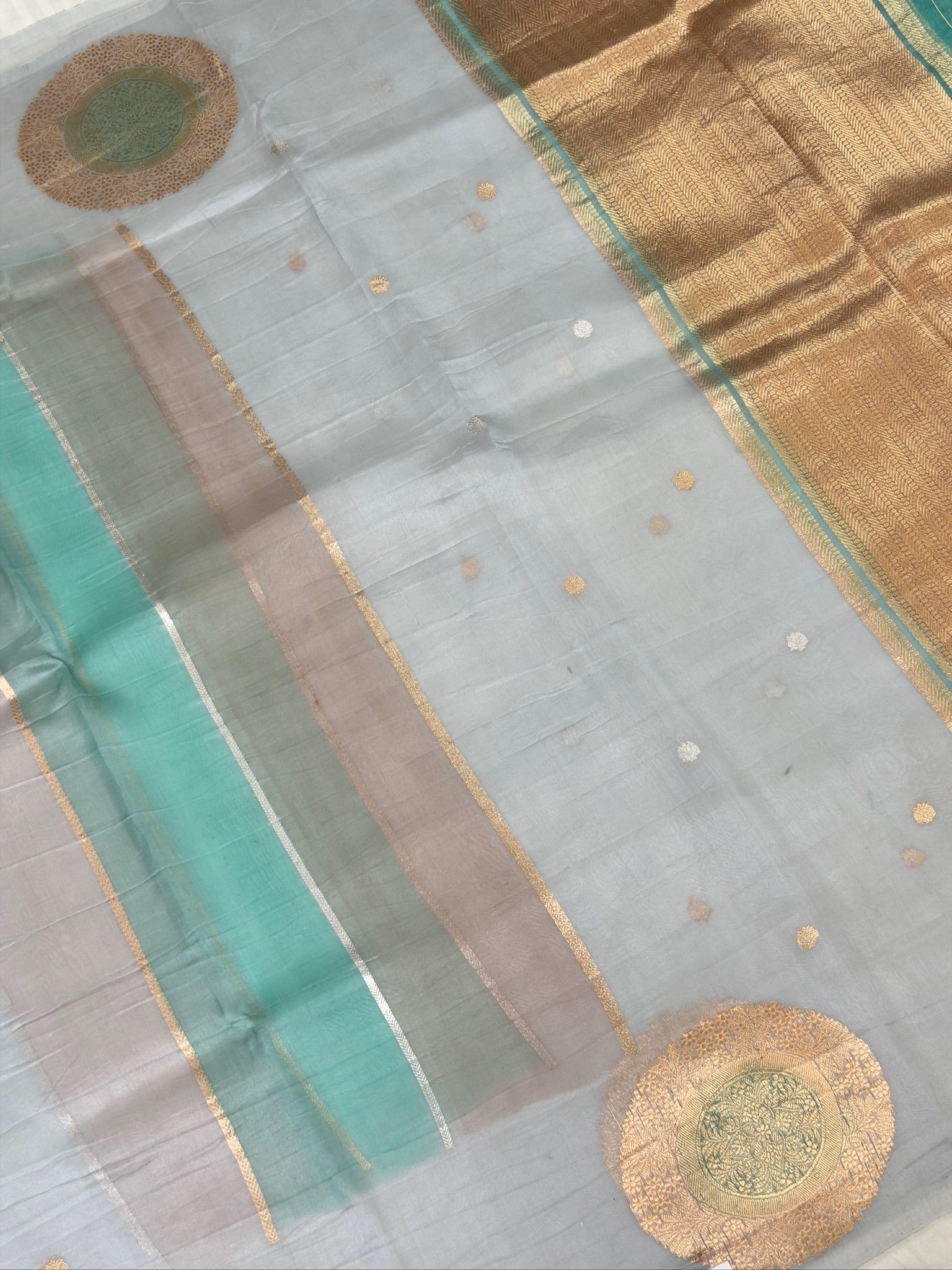 Grey Handwoven Rangkaat Kora Silk Saree