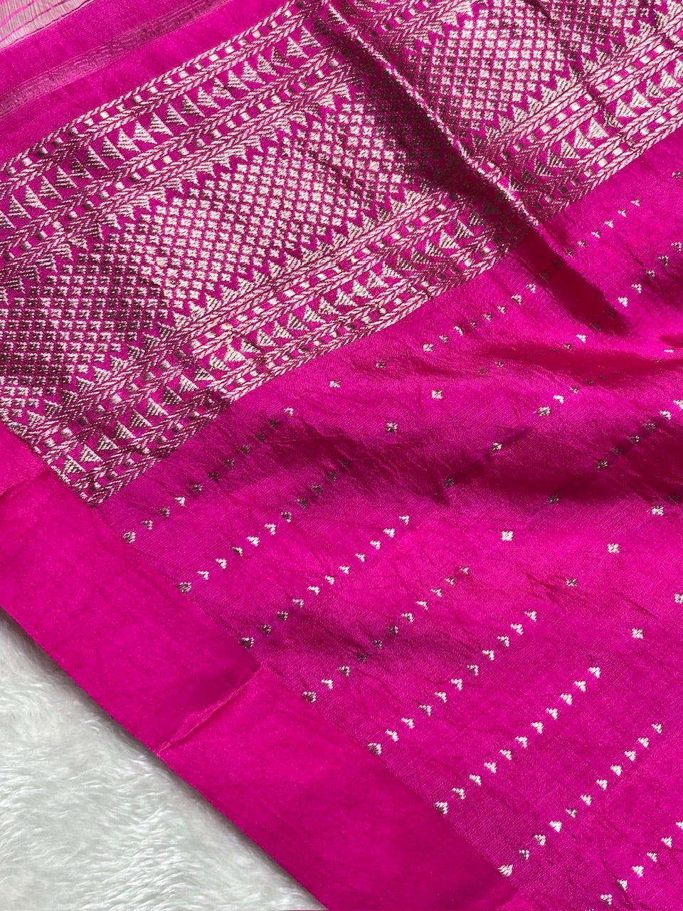 Fuchsia Pink Banarasi Pure Puna Silk Saree