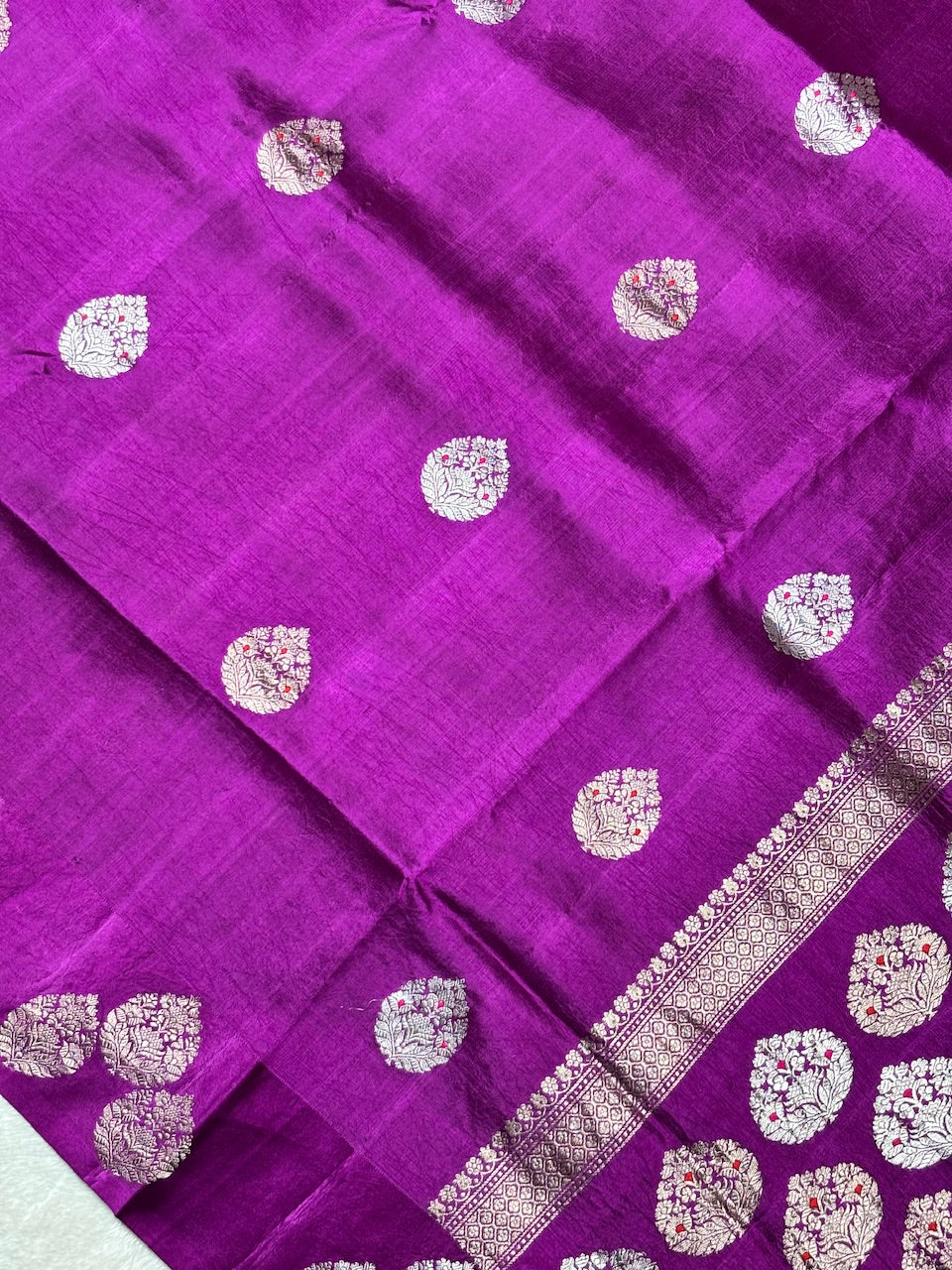 Plum Magenta Banarasi Pure Soft Silk Saree