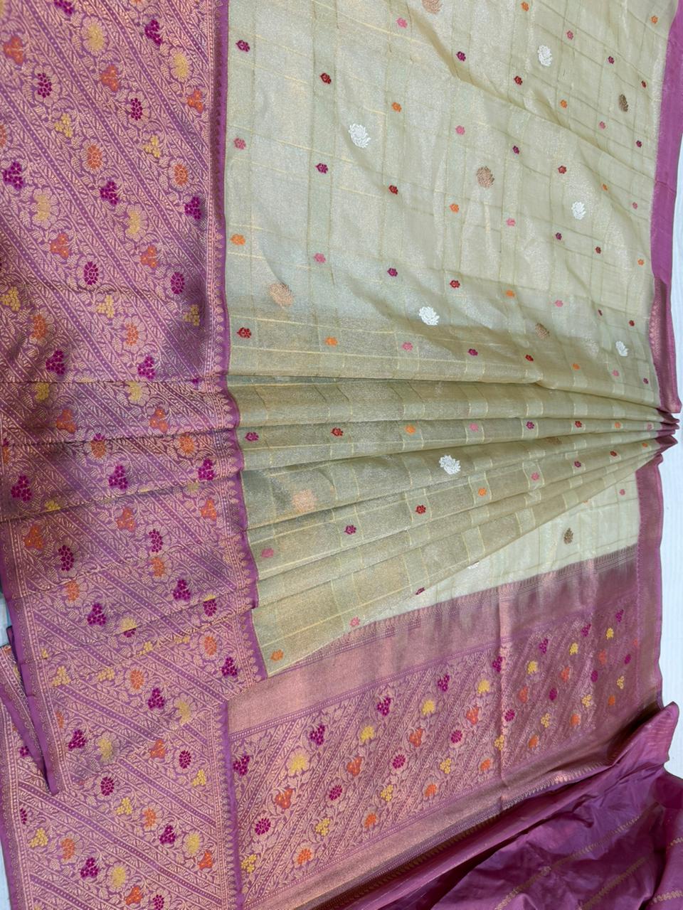 Gajree & cream Contrast Ektara Kora Silk Tissue Kadhiyal Katan Iskirt with Check Body & Motifs