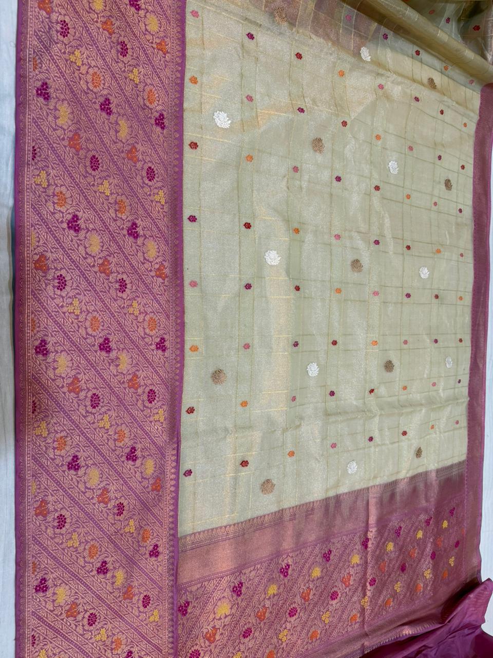 Gajree & cream Contrast Ektara Kora Silk Tissue Kadhiyal Katan Iskirt with Check Body & Motifs