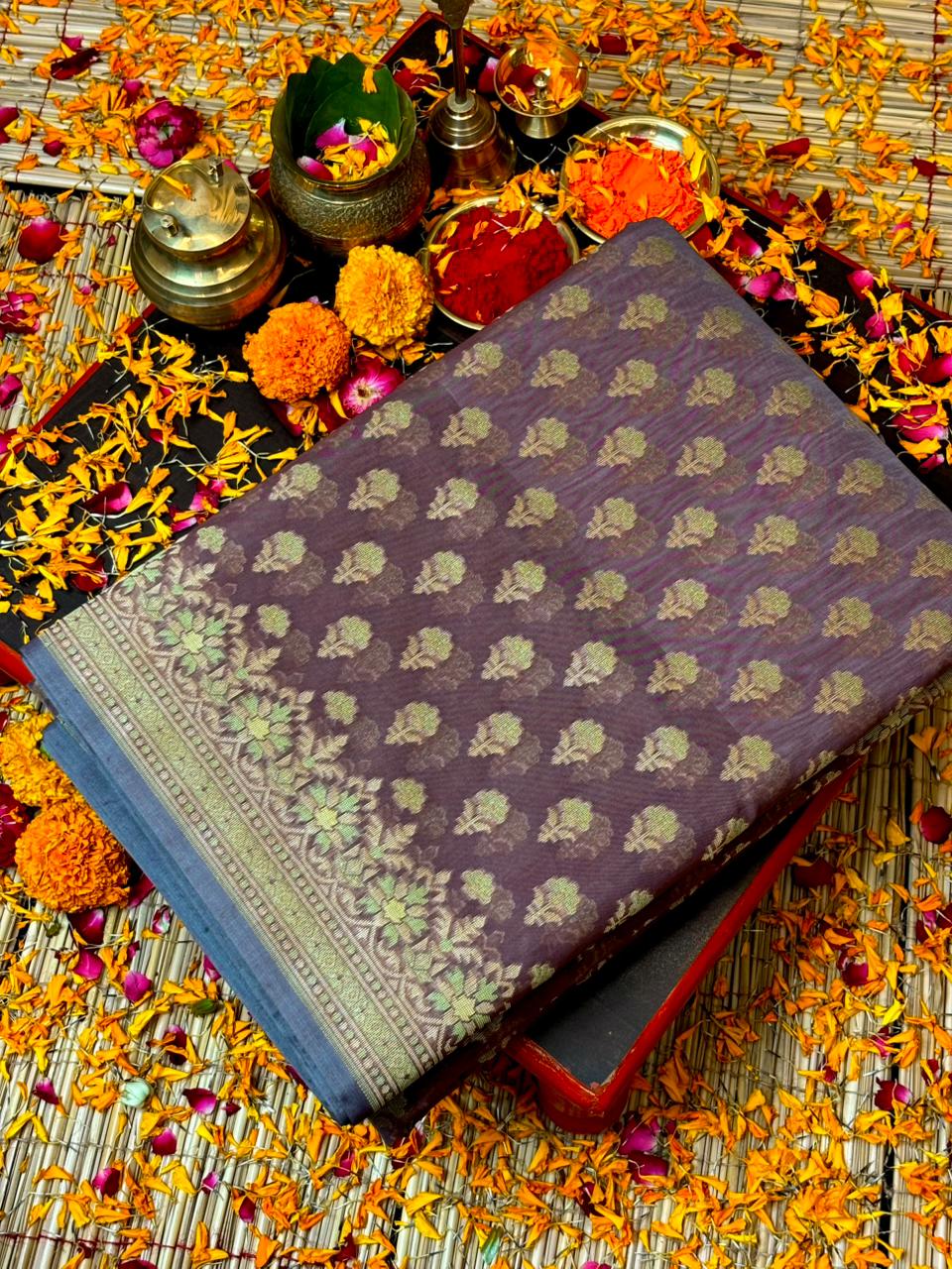 Pure Cotton Silk Saree in Muted Lavender with Floral Buti & Elegant Border