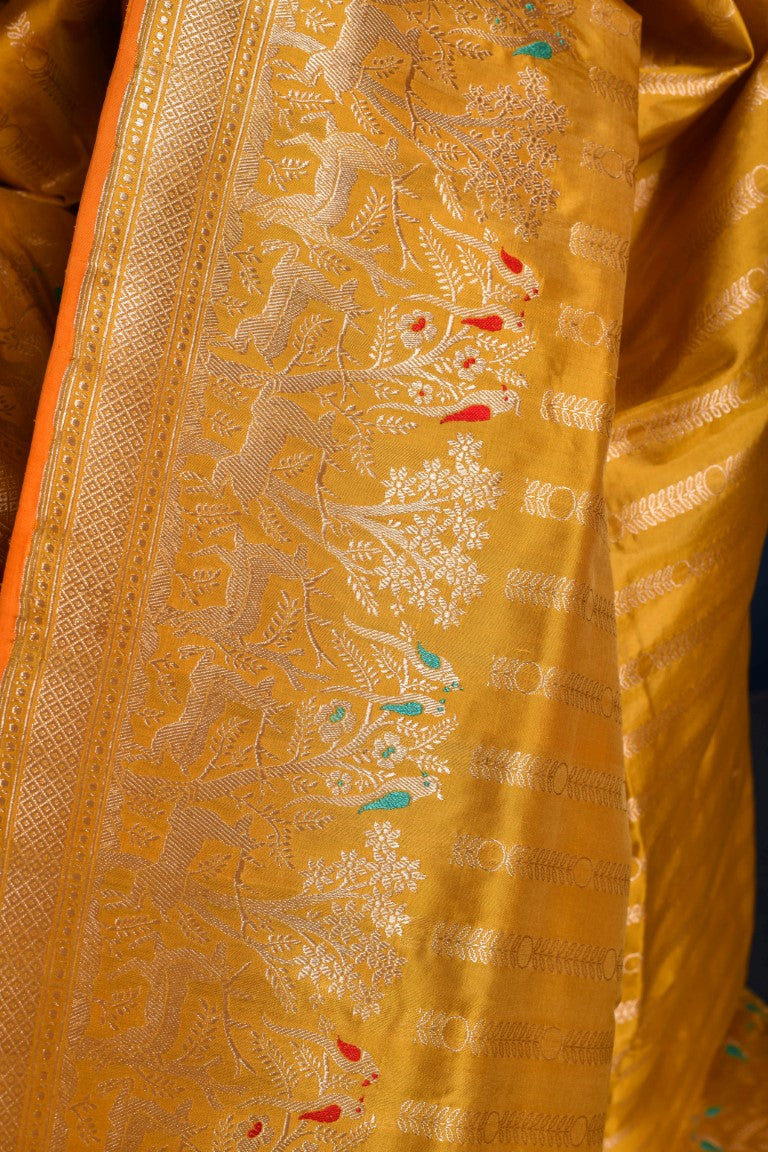 Banarasi Wedding Saree on Shikargha Weaves Design